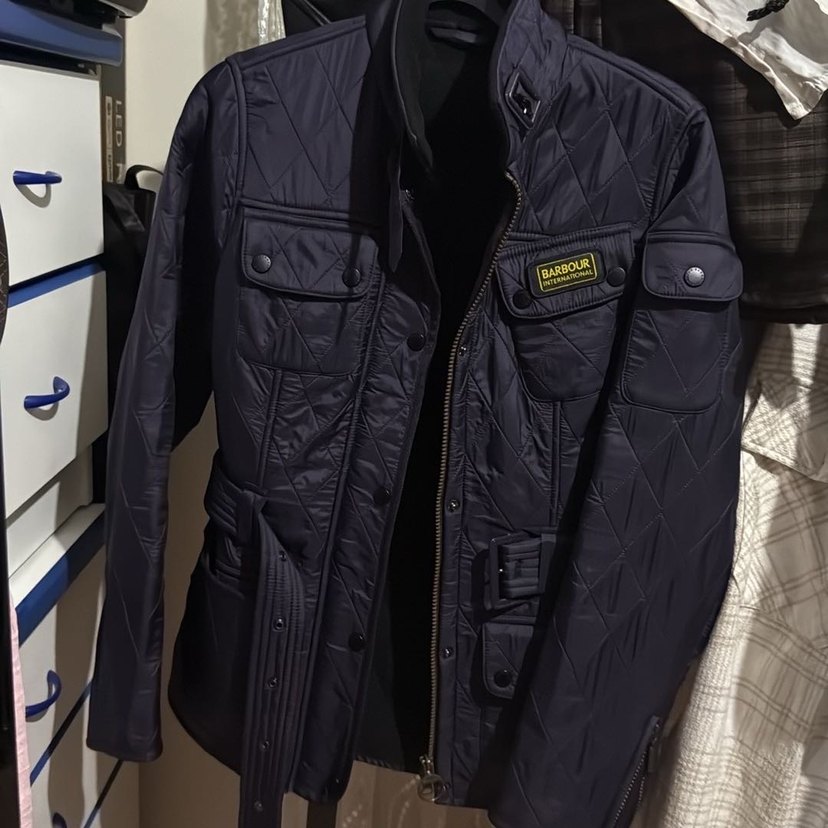 Barbour kapitone kemerli - Görsel 5