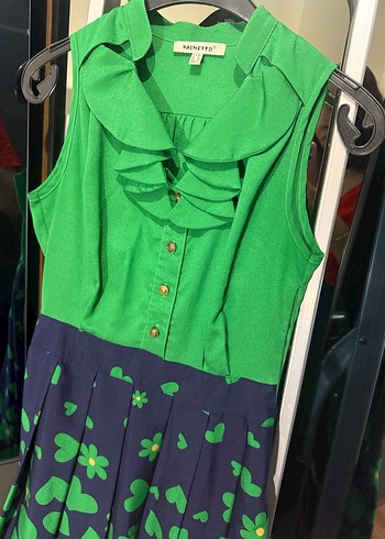 Yeşil Renkli Vintage Midi Elbise - Görsel 4