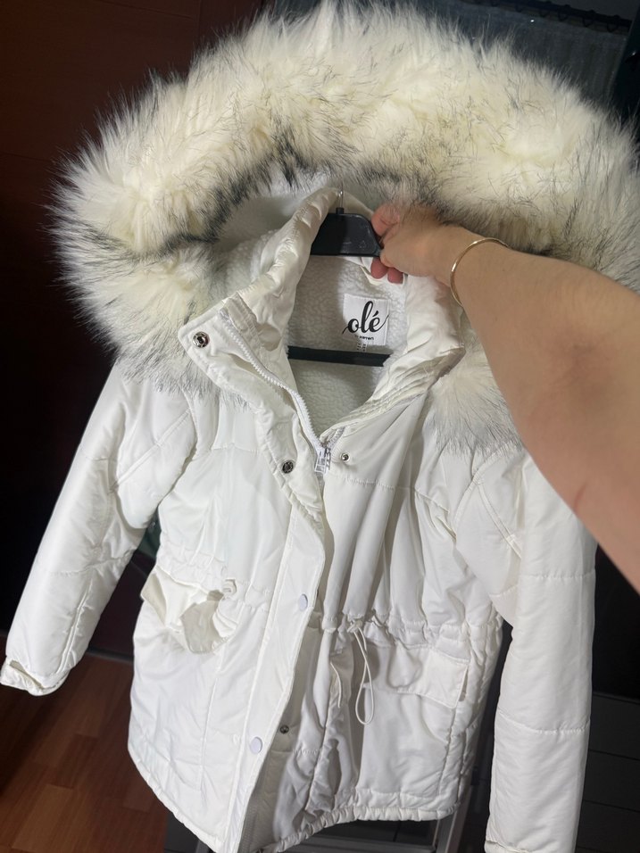 Beyaz Kürklü Kadın Kışlık Mont - Görsel 2