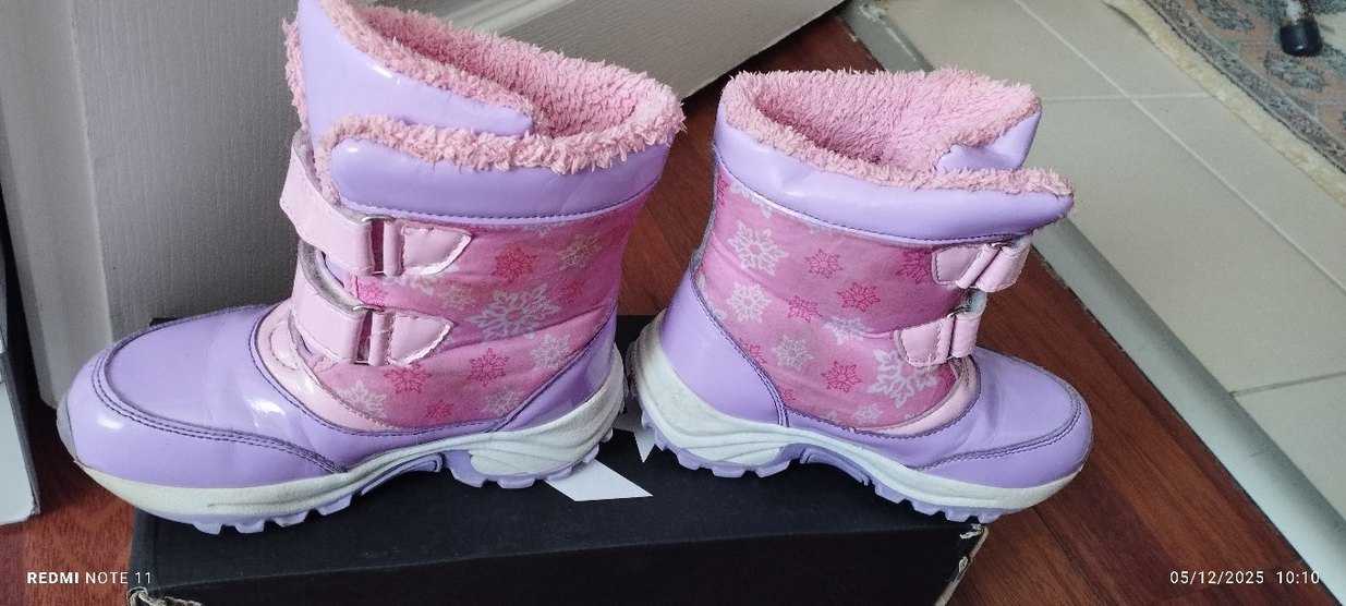 Frozen lisanslı 29 numara Çocuk Bot - Görsel 2