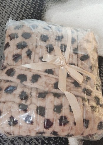 Leopar Desenli Kadın Midi ev peluşu - Görsel 8