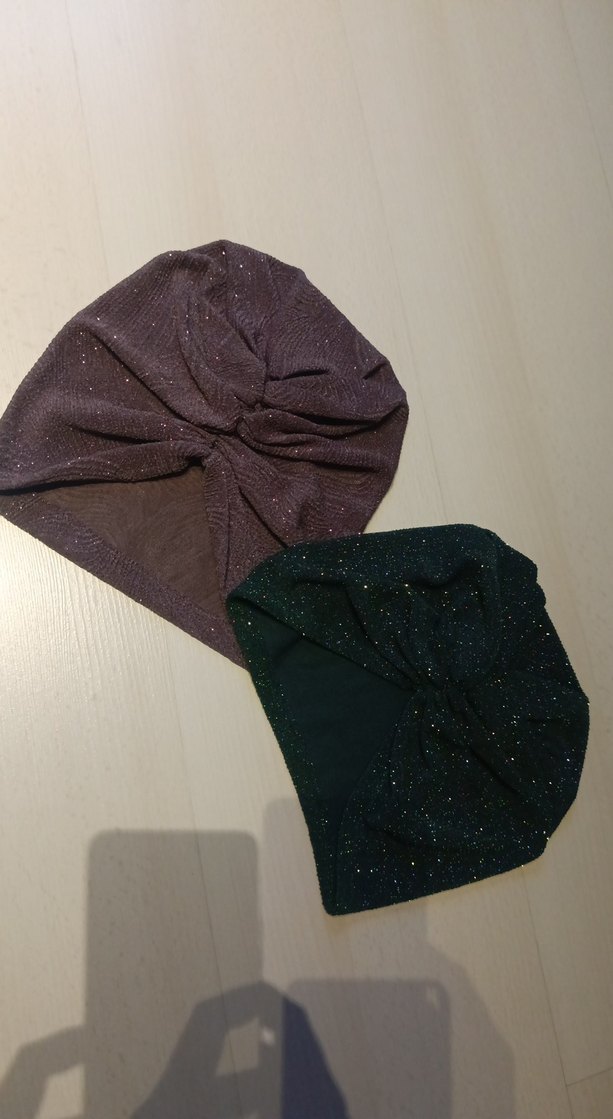 Simli mor ve yeşil bone - Görsel 5