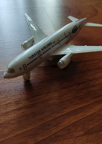 Beyaz Turkish Airlines Model Uçak