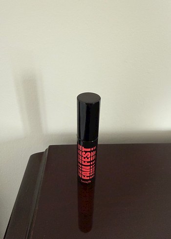 Benefit Fan Fest maskara - Görsel 4