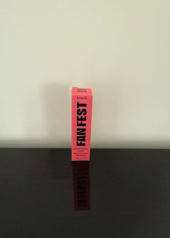 Benefit Fan Fest maskara - Görsel 2