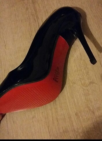 Diğer 38 numara siyah Stiletto ayakkabı
