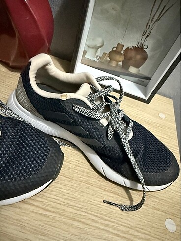 36 Beden çeşitli Renk Adidas spor ayakkabı