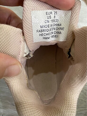 H&M H&M su geçirmez bot