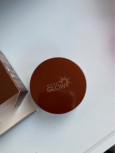 Avon Avon Glow bronzing pearls cool allık
