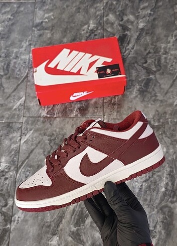 39 Beden bordo Renk NIKE DUNK BORDEUX 