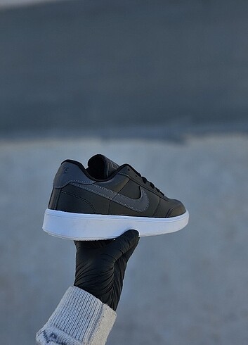 Nike NIKE SNEAKER 