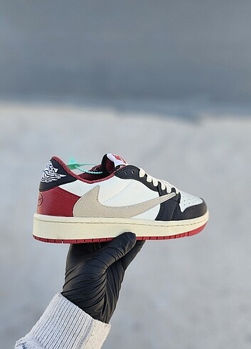 Nike NIKE TRAVIS SCOTT 