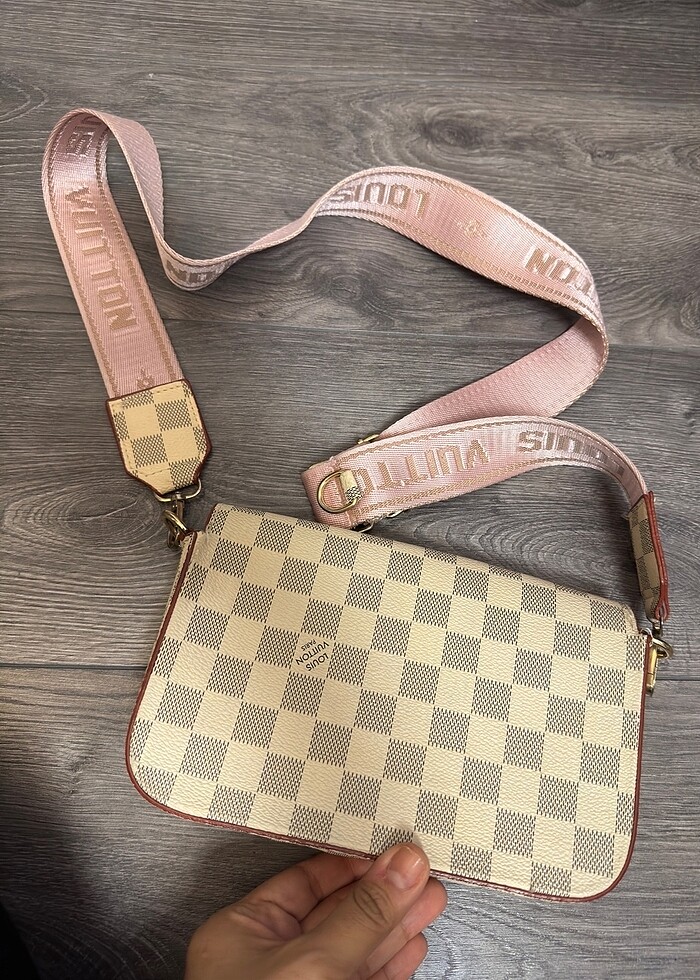 Askılı çanta. Kol çantası - Görsel 3