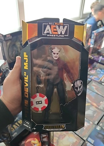 AEW Wrestling Karanlık Siyah Aksiyon Figürü