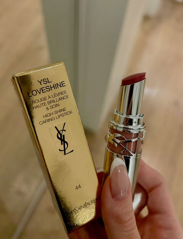 Yves Saint Laurent Altın Parlak Makyaj Seti - Görsel 2