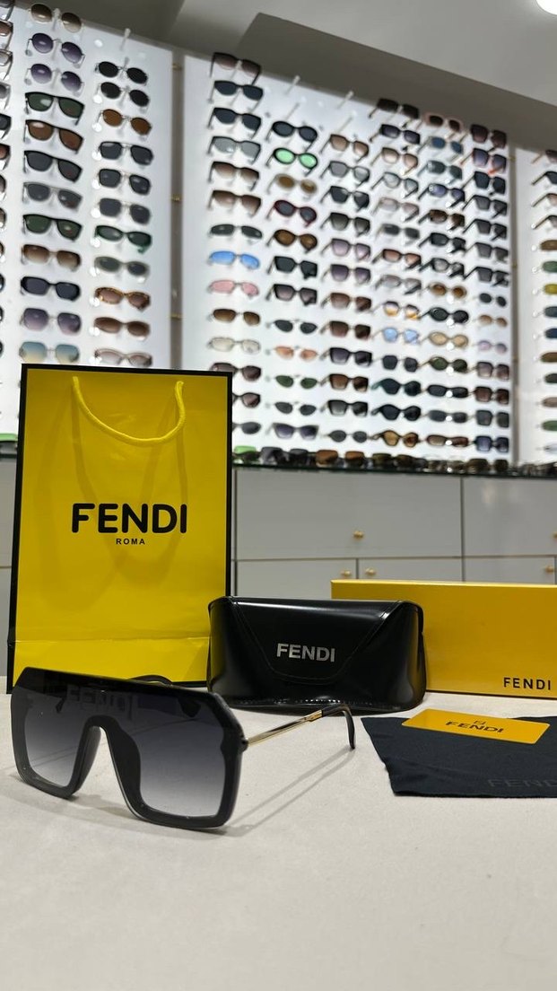 Fendi Siyah unisex  Güneş Gözlüğü - Görsel 2