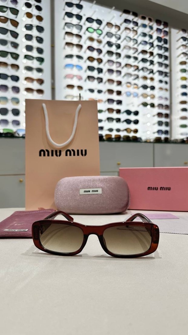Miu Miu Kahverengi Kadın Güneş Gözlüğü - Görsel 2