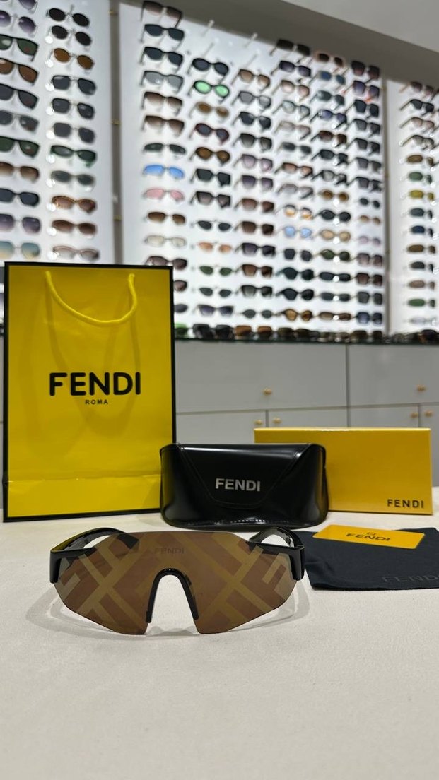 Fendi unisex güneş  Gözlüğü - Görsel 2