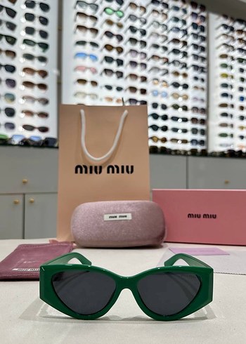Miu Miu kadın güneş Gözlüğü - Görsel 2