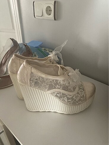 Nine West Gelin ayakkabısı