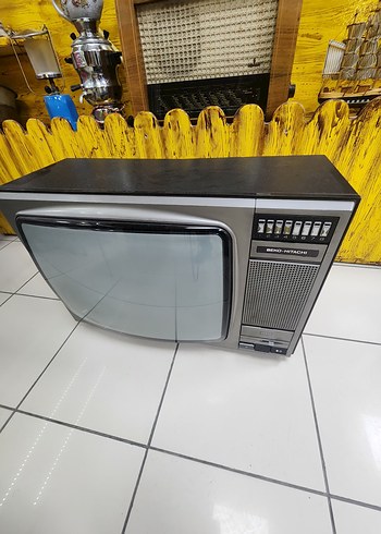 Sarı renkli monitör - Görsel 15