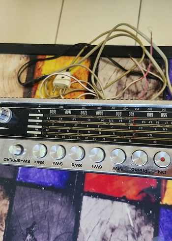 GURUNDİG ANTİKA RADYO - Görsel 2