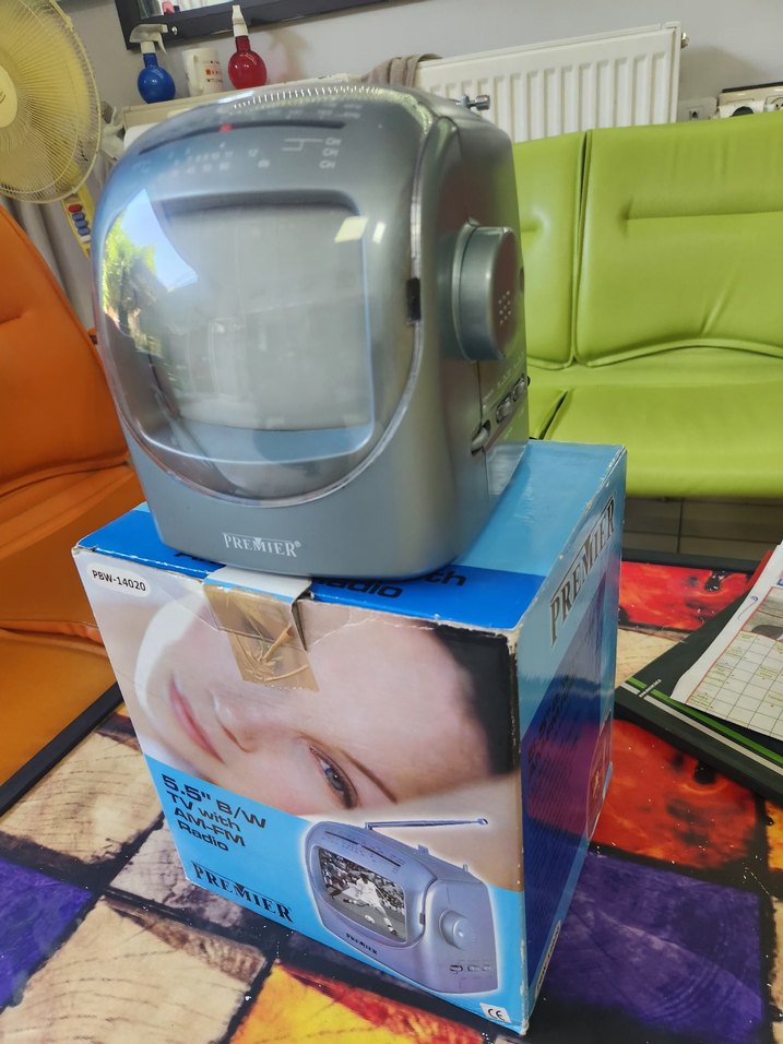 5.5" Siyah Beyaz TV ve Radyo, Velsan Garantili - Görsel 5