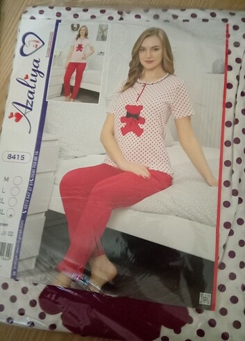 Pamuklu çeşitli renk ve stilde pijama takımları - Görsel 9