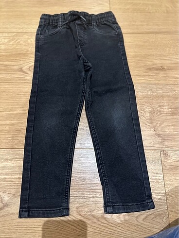 mango jean