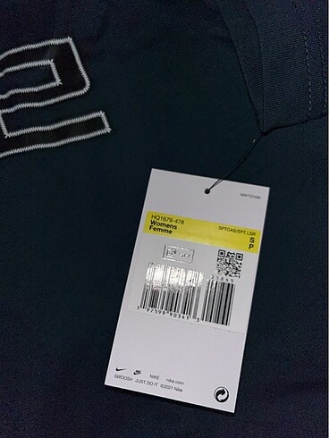 s Beden Nike T-shirt