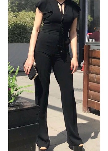 Siyah V Yakalı Kadın Tulum - Görsel 2