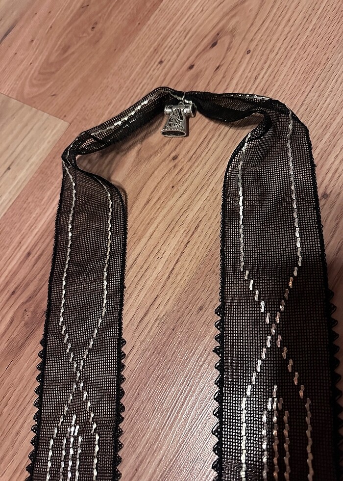 El yapımı boyun aksesuarı - Görsel 2