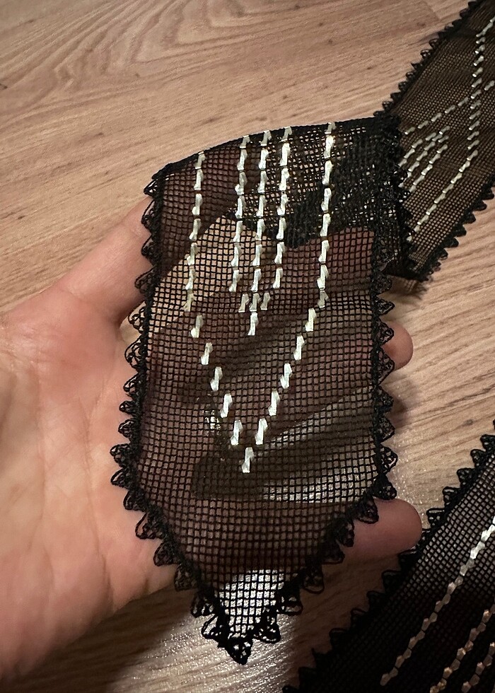 El yapımı boyun aksesuarı - Görsel 3