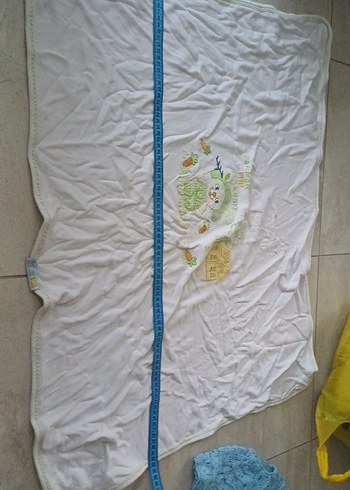 Beyaz Nakışlı Çocuk Battaniyesi - Görsel 5