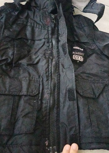 Kemerli Siyah Erkek Çocuk Mont - Görsel 5