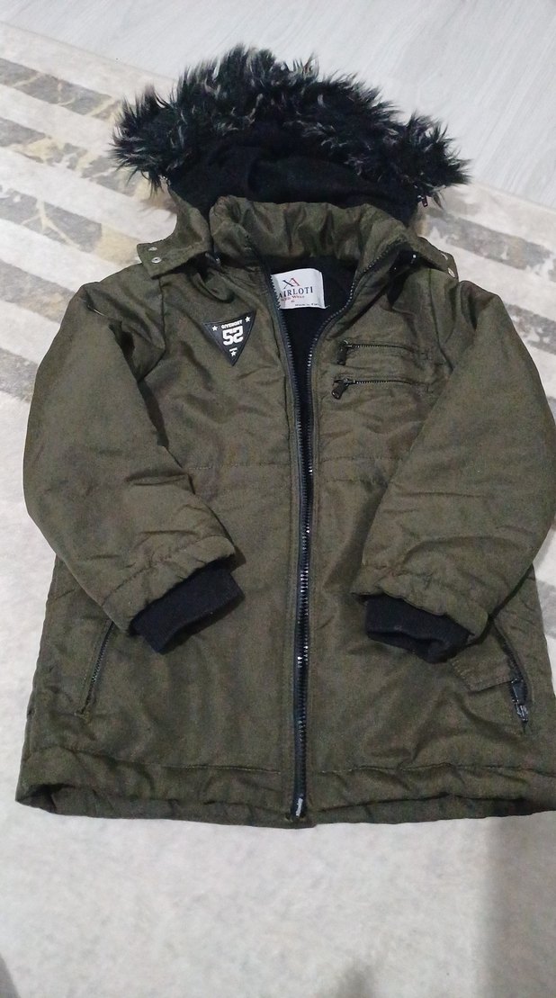 Kahverengi Kapüşonlu erkek çocuk Kışlık Mont - Görsel 2