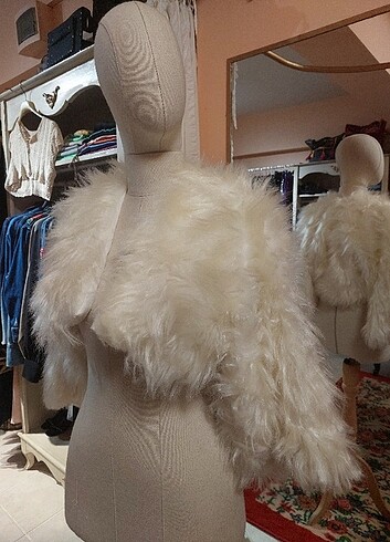 Peluş bolero