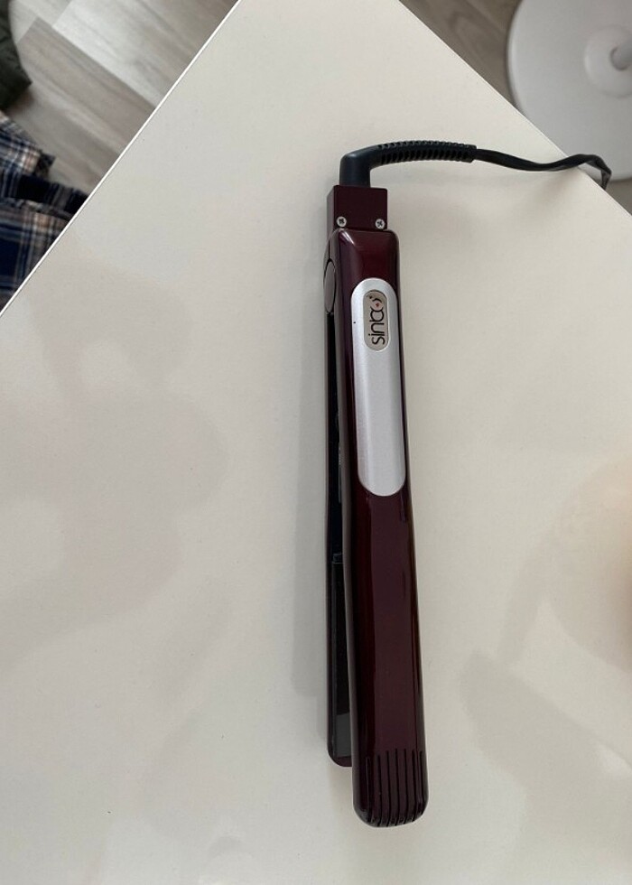 Saç düzleştirici - Görsel 3