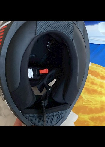 LS2 Siyah Baskılı Parlak Motosiklet Kaskı - Görsel 5