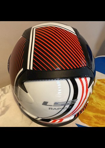 LS2 Siyah Baskılı Parlak Motosiklet Kaskı - Görsel 2