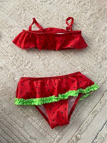 LC Waikiki Bir mayo bir bikini 2 ürün