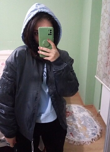 Bershka Hic giyilmemis 34 beden bershka bomber ceker
