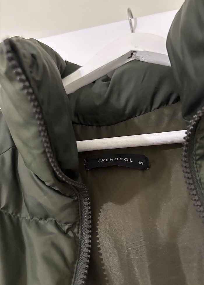 Trendyolmilla şişme mont - Görsel 4