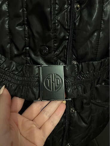 s Beden Tommy Hilfiger Siyah Mont