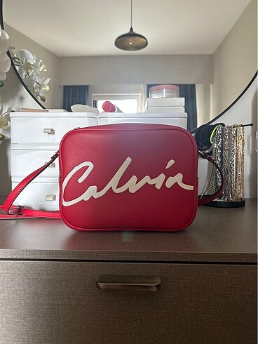 Calvin Klein Kırmızı Çanta