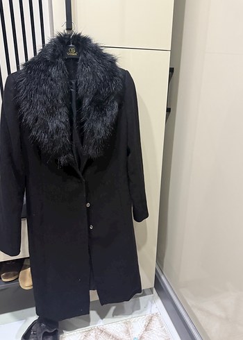 Siyah Uzun Kollu Kürklü Midi Kadın Kaban - Görsel 5