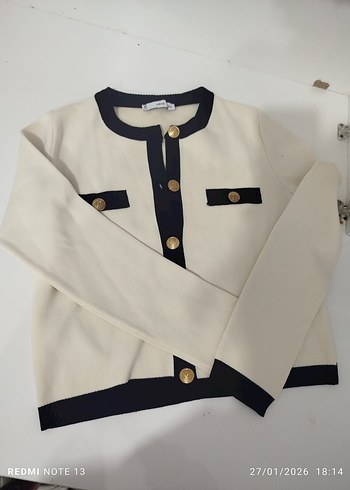 Beyaz hırka - Görsel 2