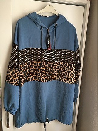 Sweatshirttt