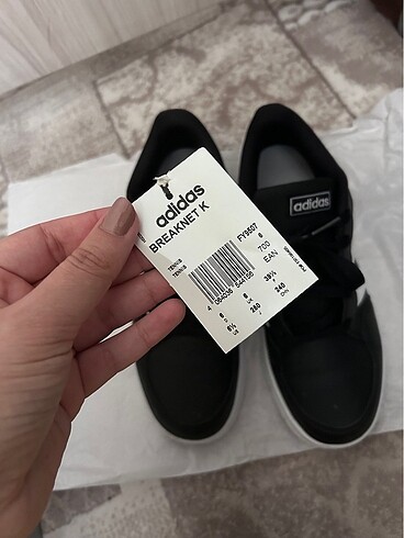 Adidas Adidas
