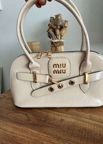 Bej Deri Miu Miu Kadın Çanta